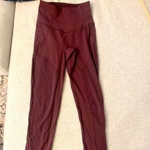 Lululemon ALL THE RIGHT PLACES leggings ✨